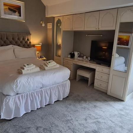 Sunnycroft Private Hotel لاندودنو المظهر الخارجي الصورة